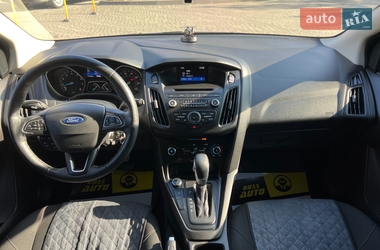 Хэтчбек Ford Focus 2017 в Львове