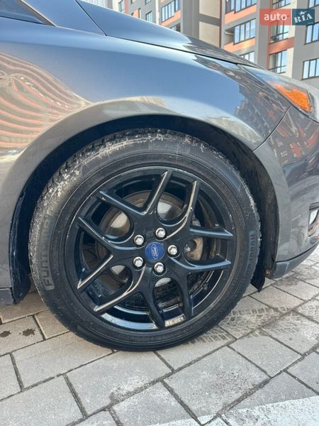 Седан Ford Focus 2015 в Тернополі