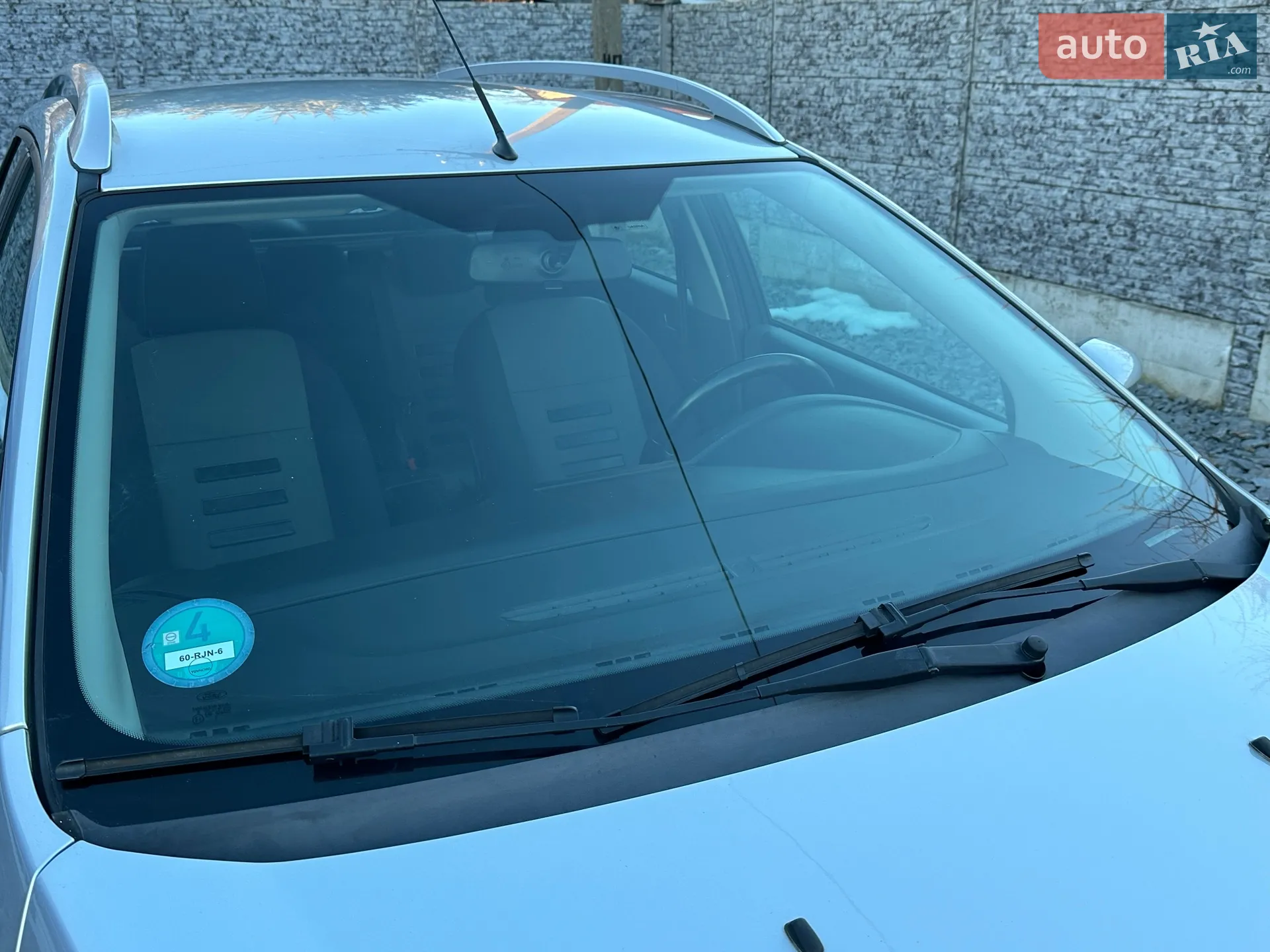 2010 Ford Focus - мініатюра 14