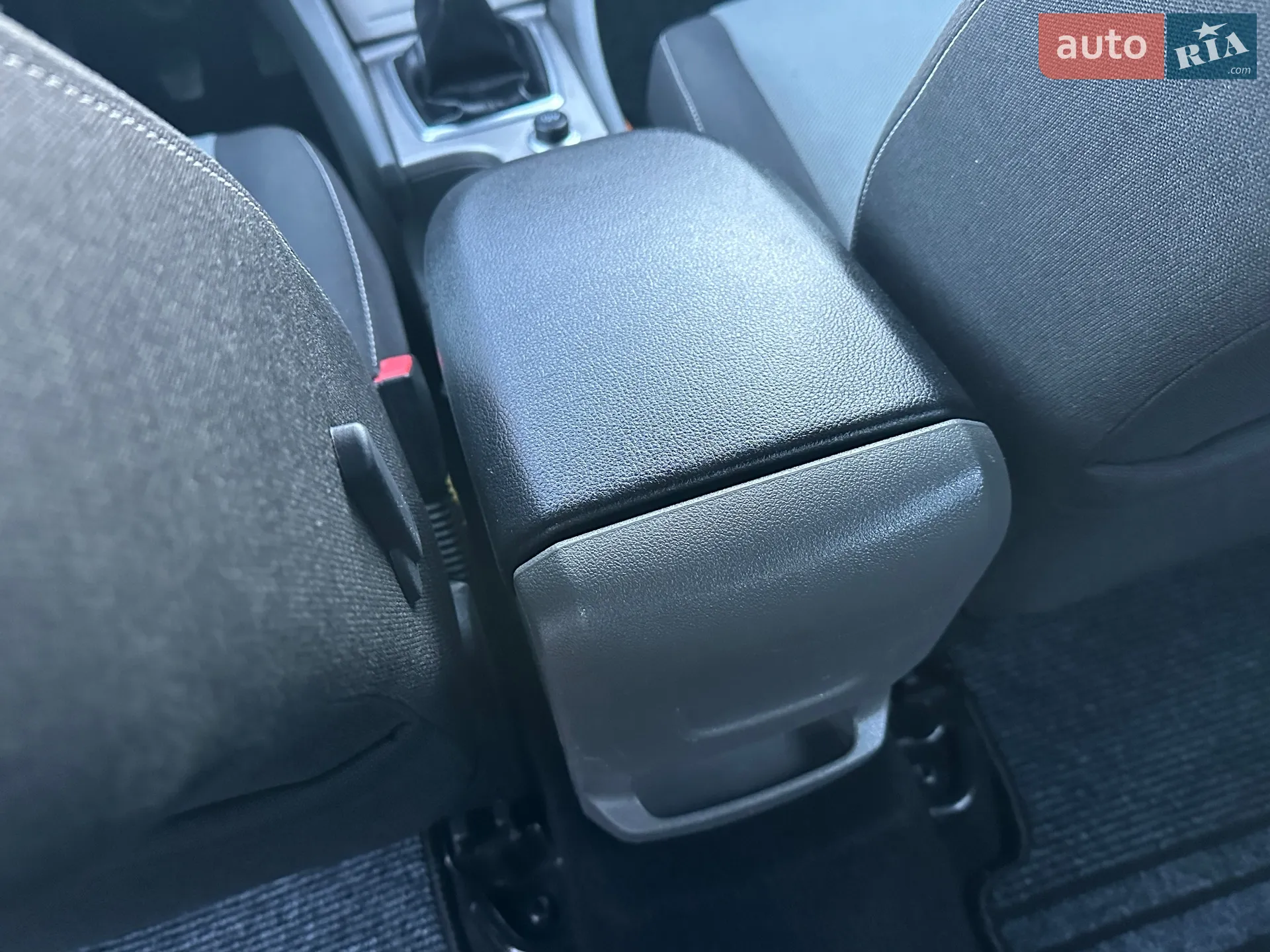 2010 Ford Focus - мініатюра 75
