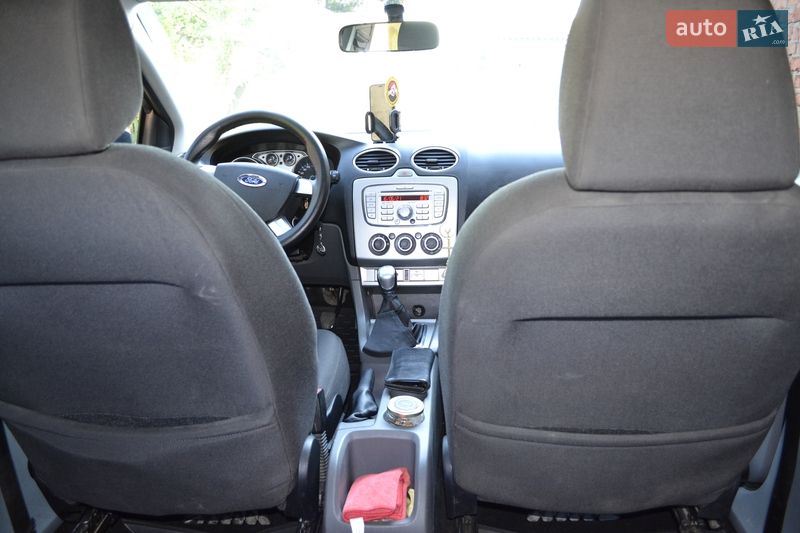 Хетчбек Ford Focus 2008 в Чернігові