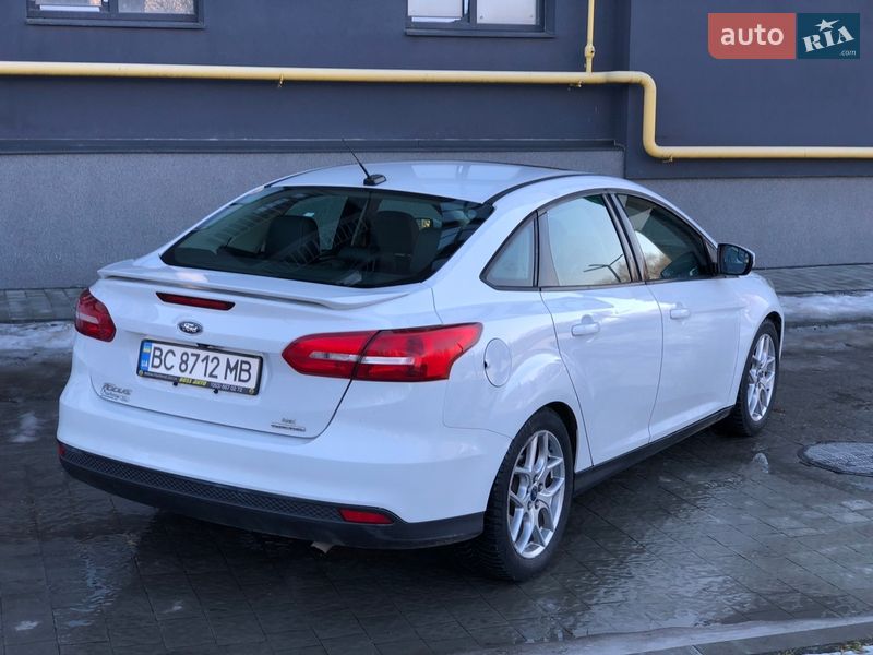 Хэтчбек Ford Focus 2015 в Львове