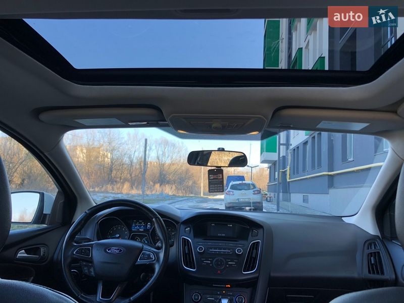 Хэтчбек Ford Focus 2015 в Львове