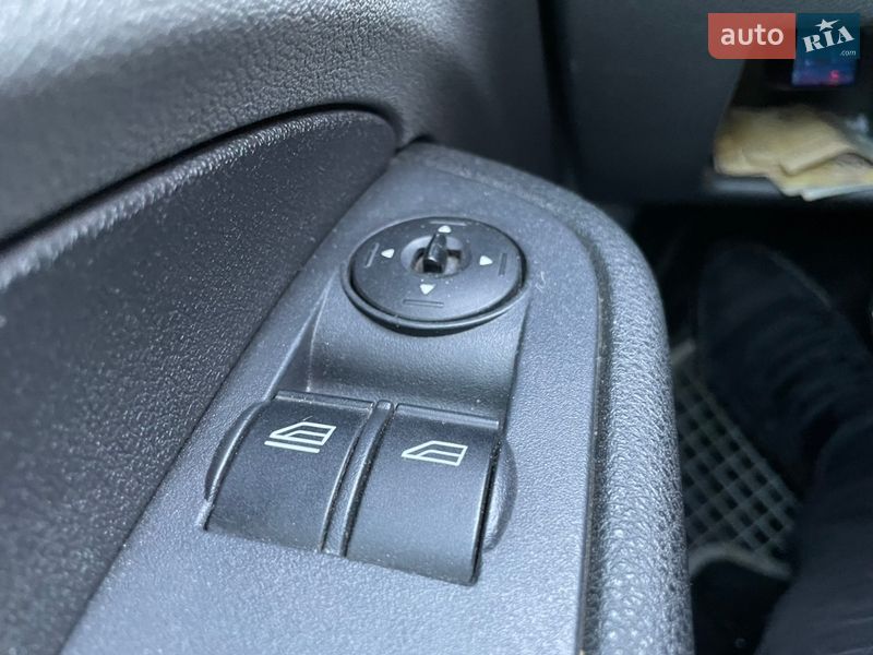 Универсал Ford Focus 2008 в Ровно фото 17 Универсал Ford Focus 2008 в Ровно