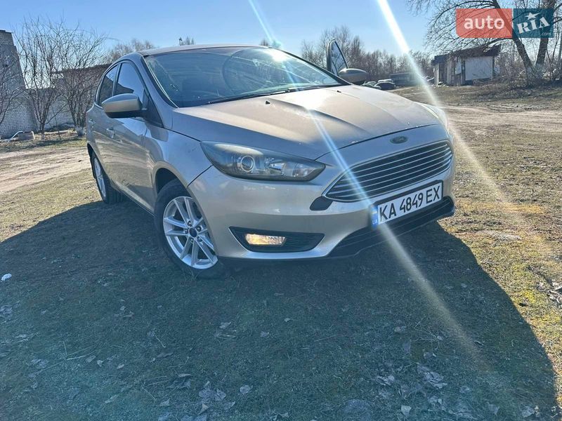 Хэтчбек Ford Focus 2017 в Киеве