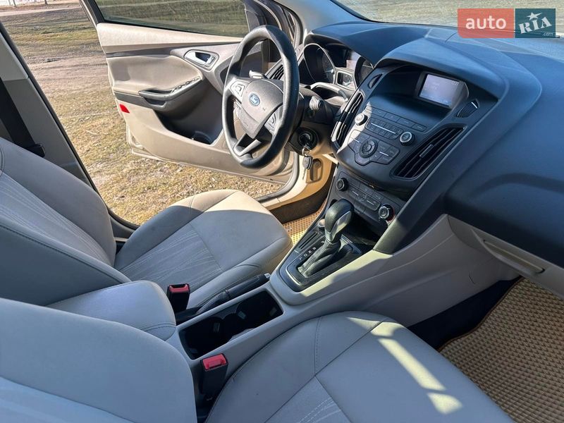 Хэтчбек Ford Focus 2017 в Киеве