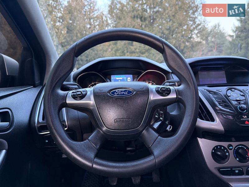 Универсал Ford Focus 2011 в Ровно