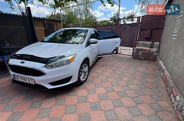 Седан Ford Focus 2015 в Первомайську