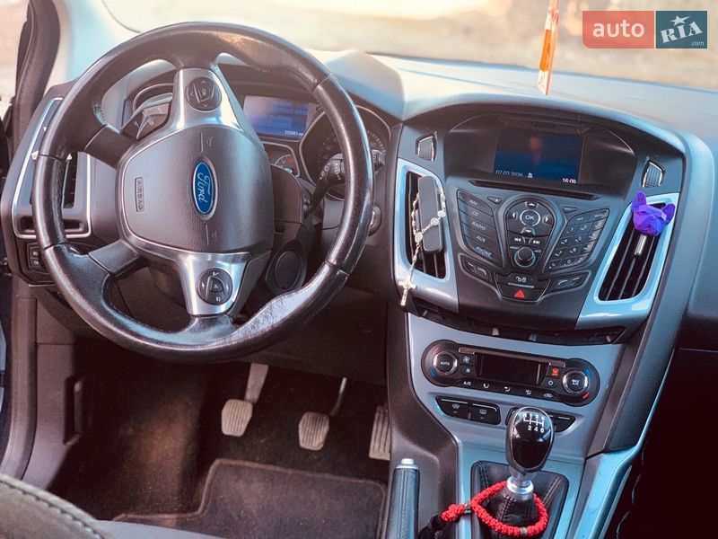 Хэтчбек Ford Focus 2013 в Стрые