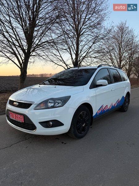 Универсал Ford Focus 2010 в Ровно