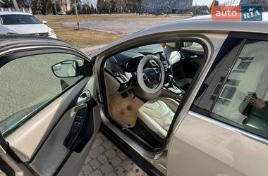 Хэтчбек Ford Focus 2017 в Винниках