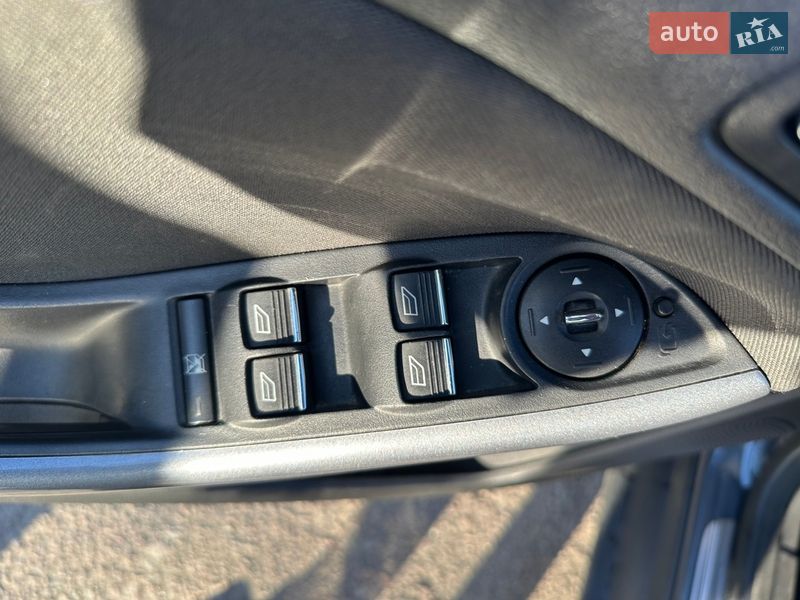 Универсал Ford Focus 2011 в Ровно фото 16 Универсал Ford Focus 2011 в Ровно