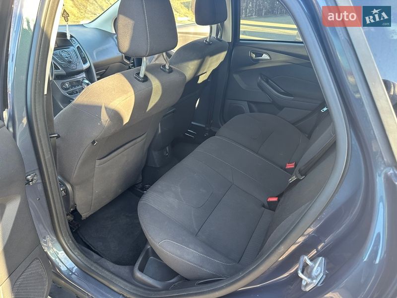 Универсал Ford Focus 2011 в Ровно фото 19 Универсал Ford Focus 2011 в Ровно