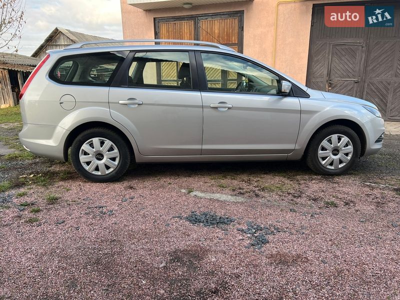 Универсал Ford Focus 2008 в Луцке