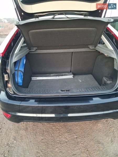 Хэтчбек Ford Focus 2009 в Виннице