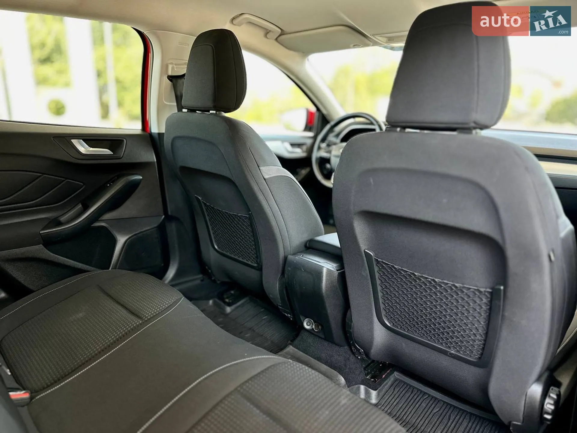 2020 Ford Focus - мініатюра 5