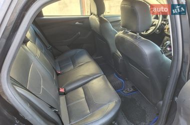 Хэтчбек Ford Focus 2015 в Одессе