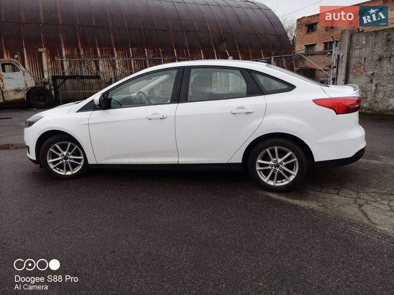 Седан Ford Focus 2015 в Киеве