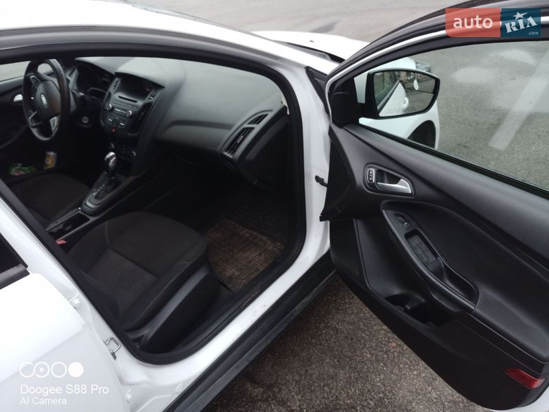 Седан Ford Focus 2015 в Киеве