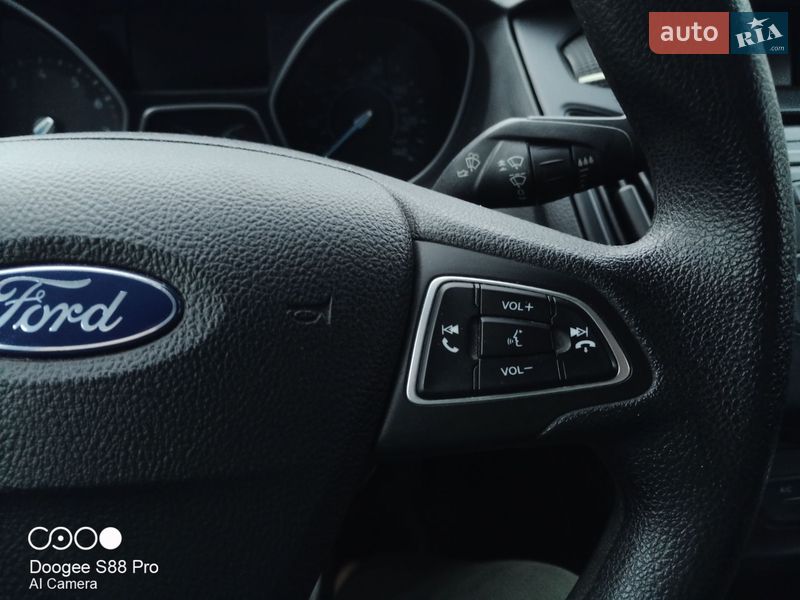 Седан Ford Focus 2015 в Киеве