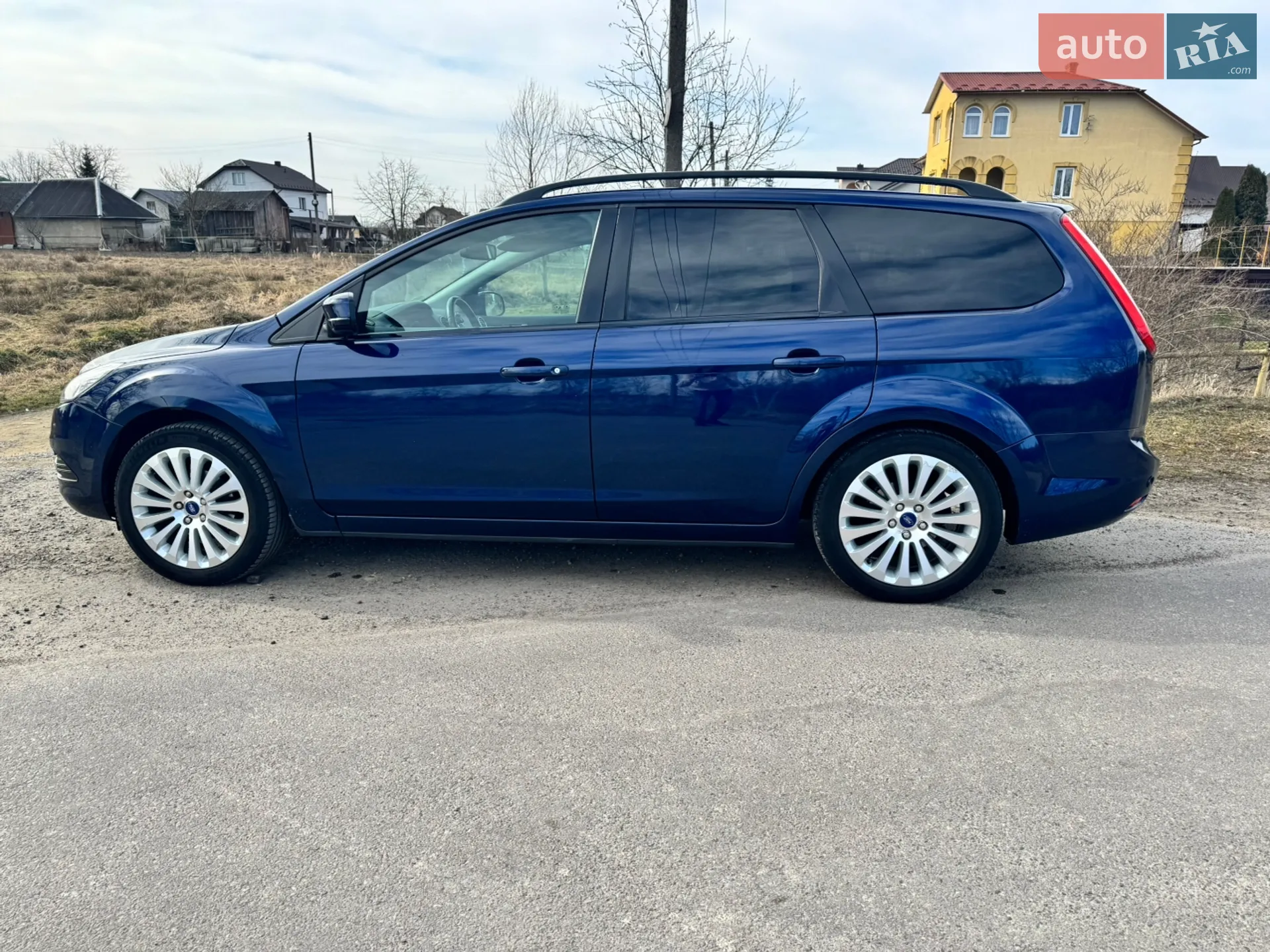 2010 Ford Focus - мініатюра 12