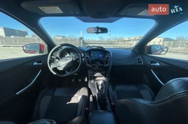 Хэтчбек Ford Focus 2016 в Киеве