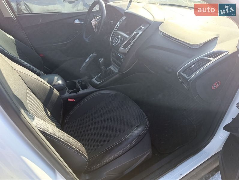 Хэтчбек Ford Focus 2013 в Полтаве