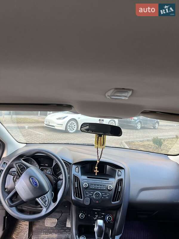 Седан Ford Focus 2015 в Полтаве