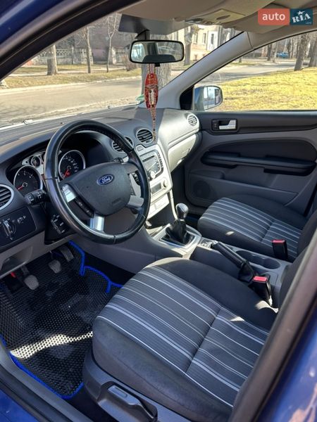 Универсал Ford Focus 2010 в Каменском