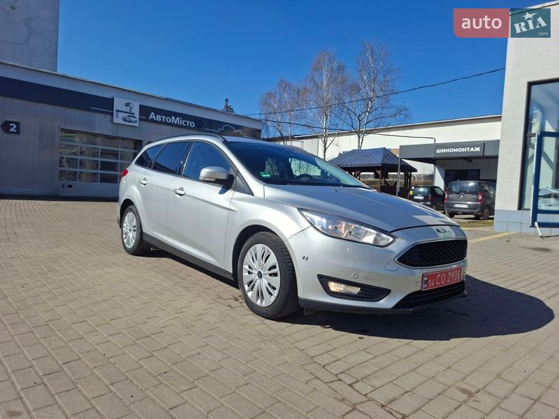 Універсал Ford Focus 2016 в Івано-Франківську
