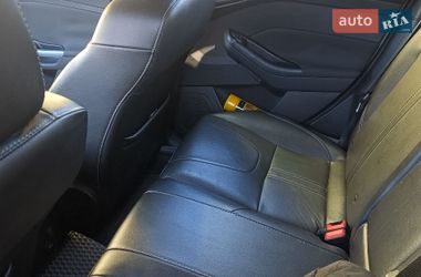 Хэтчбек Ford Focus 2013 в Киеве
