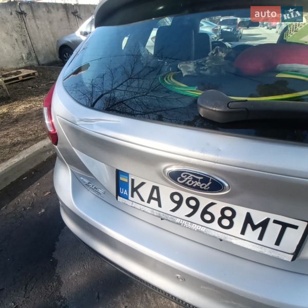 Хэтчбек Ford Focus 2013 в Киеве