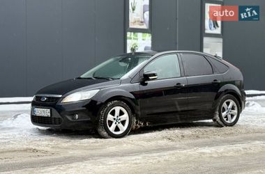 Хэтчбек Ford Focus 2010 в Киеве