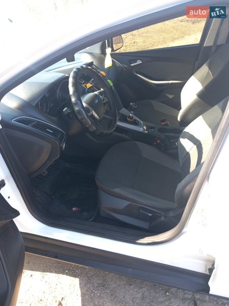 Универсал Ford Focus 2012 в Хырове