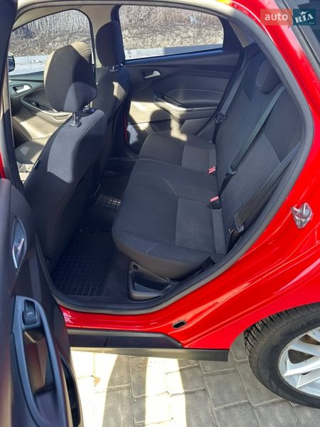 Хетчбек Ford Focus 2015 в Івано-Франківську