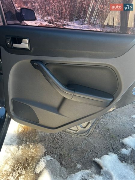 Универсал Ford Focus 2006 в Романове