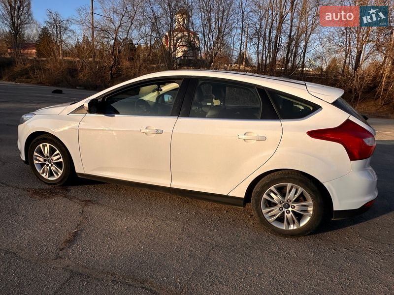 Хэтчбек Ford Focus 2011 в Запорожье