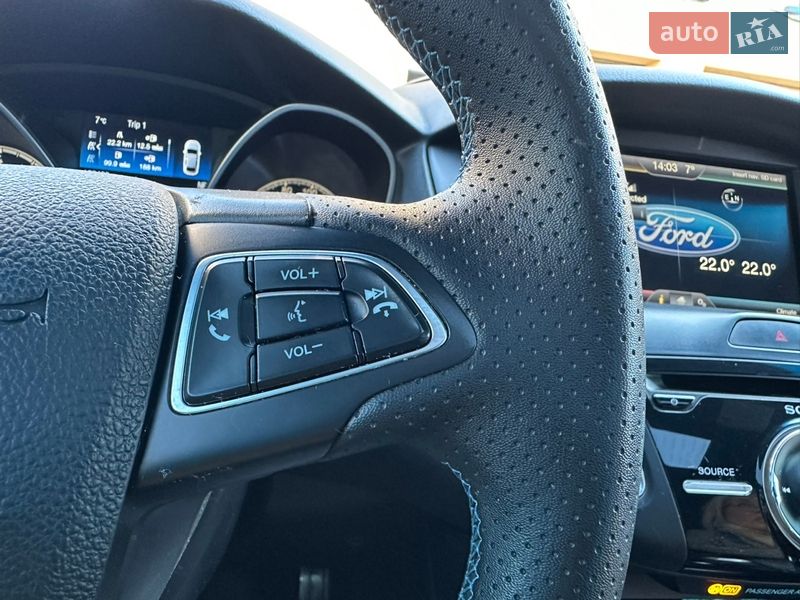 Хэтчбек Ford Focus 2015 в Одессе