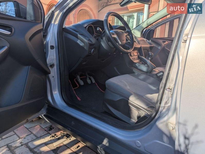 Универсал Ford Focus 2011 в Дунаевцах