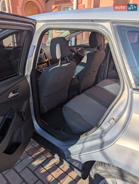 Универсал Ford Focus 2011 в Дунаевцах