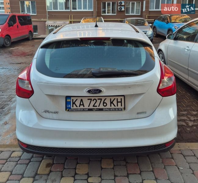 Хэтчбек Ford Focus 2014 в Киеве