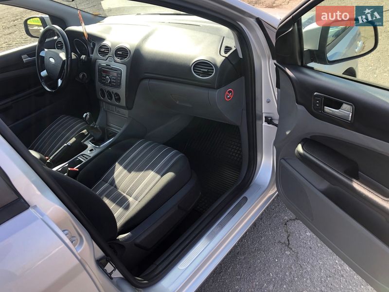 Универсал Ford Focus 2010 в Ровно