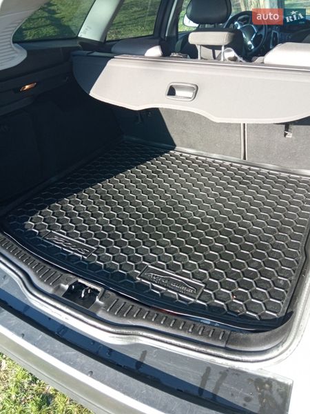 Універсал Ford Focus 2011 в Нових Санжарах