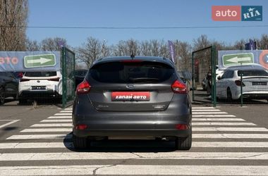 Хэтчбек Ford Focus 2015 в Одессе