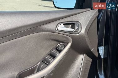 Хэтчбек Ford Focus 2015 в Одессе