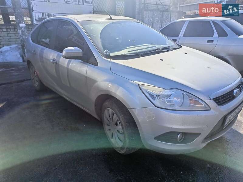 Хэтчбек Ford Focus 2010 в Чернигове