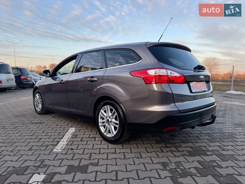 Универсал Ford Focus 2012 в Нововолынске