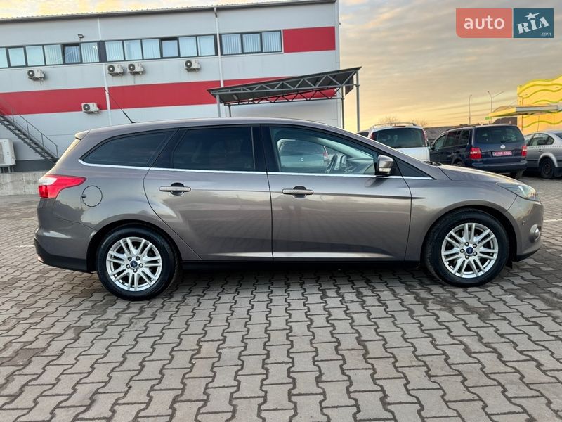 Универсал Ford Focus 2012 в Нововолынске