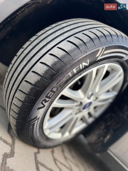 Универсал Ford Focus 2012 в Нововолынске