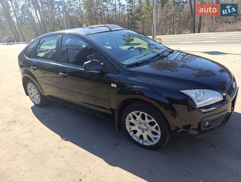 Хэтчбек Ford Focus 2007 в Киеве